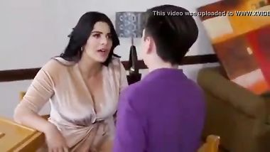 ابن يمارس الجنس مع امه بقوة ساخن