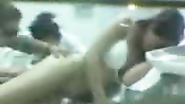 فضيحة نانسي عجرم عارية