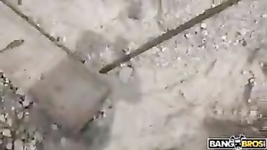 جنس فى العراء آيدرا فوكس