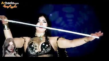 الراقصة المثيرة الجميلة هيفاء