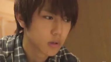 طالب ياباني ينيك مدرسته