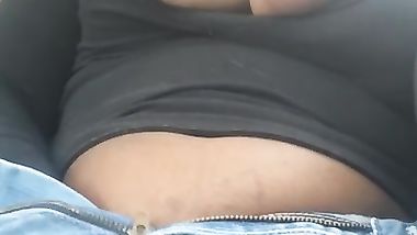 مزه هايجه في عربيتها