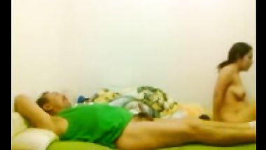 جنس دياثة مع صديق الزوج