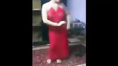 مزه بلدى ترقص بقميص يهبل ورقصها يهيج